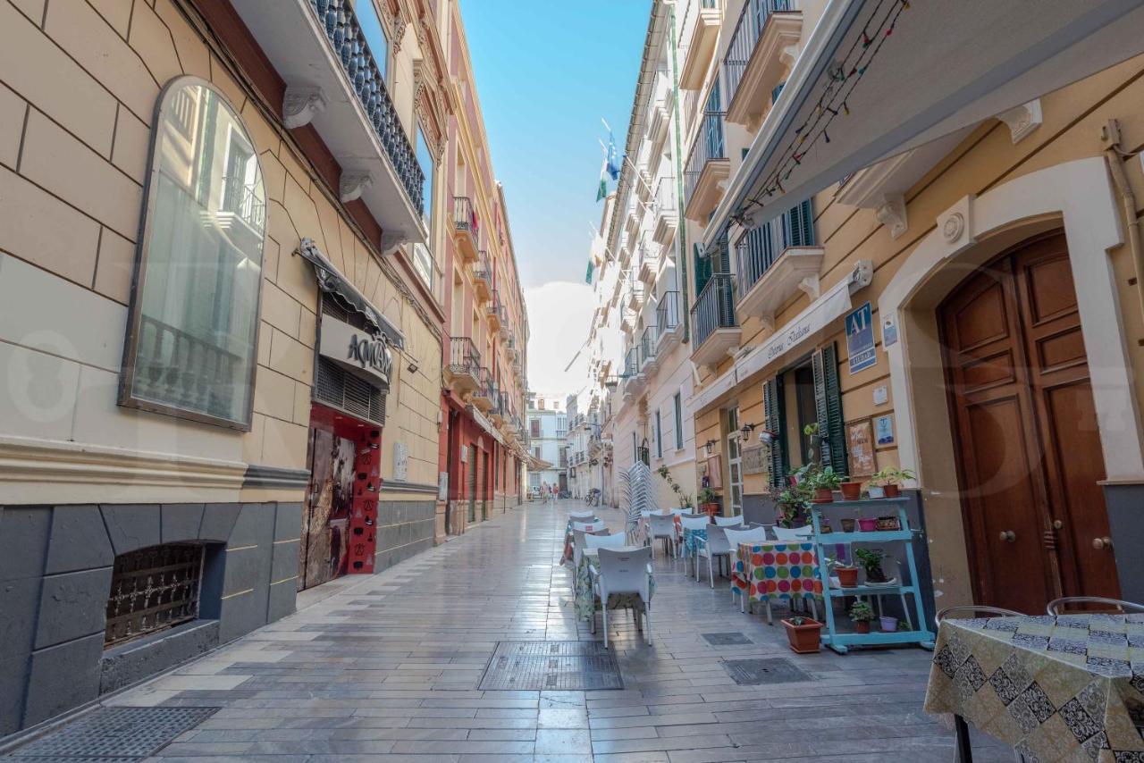 Cosy Flat With Private Balcony - Historic Center By Rems Lägenhet Málaga Exteriör bild